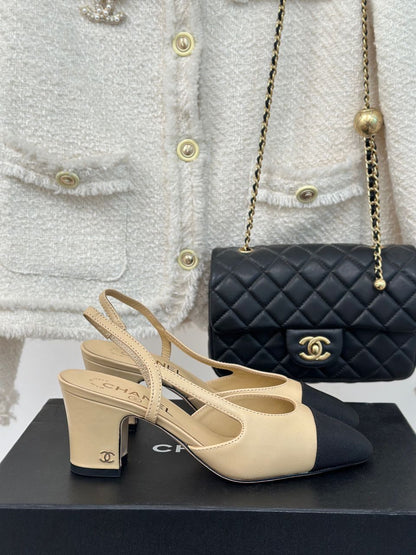 Tacones Chanel Slingback para Mujer – Punta Negra y Cuero Beige